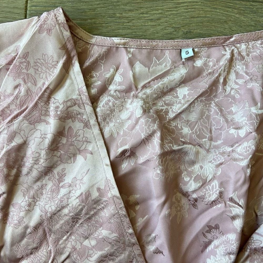 Superdown Isabella Kimono Top Size S in Pink - Picture 4 of 5